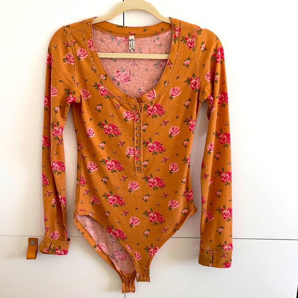 Floral print, body suit top